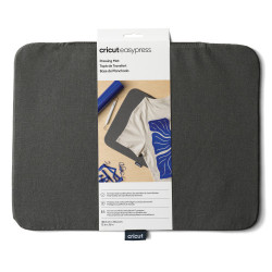 CRICUT BASE DE PLANCHADO  EASYPRESS DE 30,5 CM X 40,6 CM - 2012379